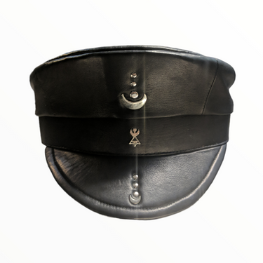 Round captain hat