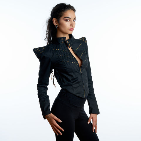 Pointy shoulder jacket on sale